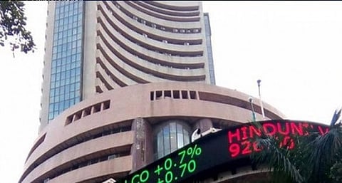 Firm global cues, government steps lift markets by 1%