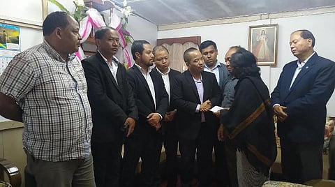 People’s Democratic Party (PDF) Leaders Meet Family members of Late Archbishop