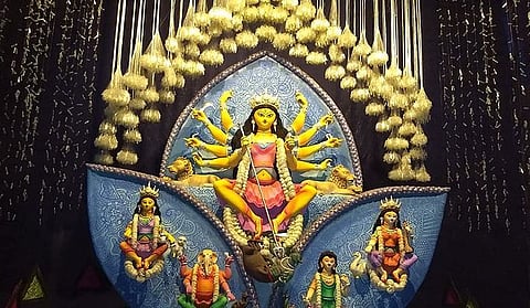 Bengal Durga Puja Celebrations: Article 370, Triple Talaq and NRC Take Centre Stage