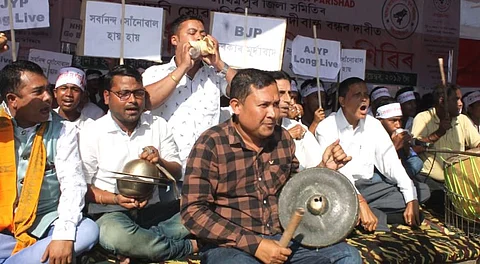 AJYP blows ‘Ranadhwani’ against SLHP, launches continuous agitation programme