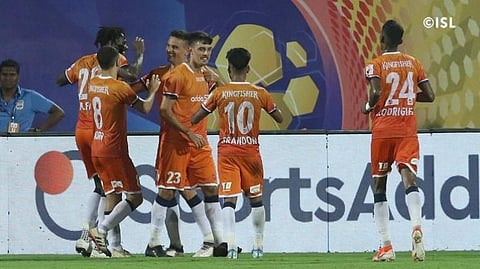 Indian Super League: FC Goa on top in six-goal thriller against Mumbai