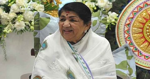 Lata Mangeshkar has chest congestion, Stable Now