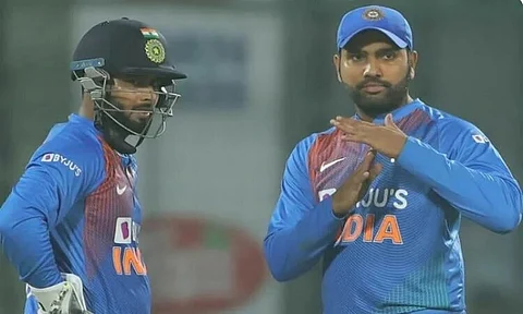 Risabh Pant Again Finds Self Getting Wrong at Reviews, Gets Trolled