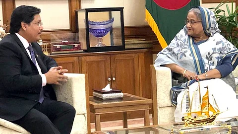 Meghalaya CM Conrad K Sangma Holds Talks with Bangladesh Honchos