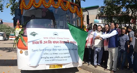 Dibrugarh DC Pallav Gopal Jha Flagged off State’s Maiden CNG Bus