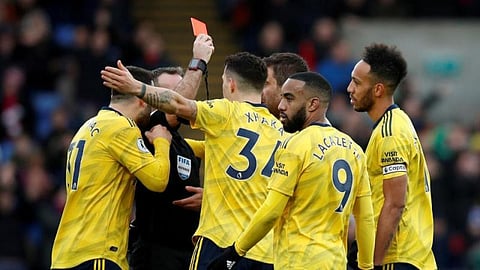 Crystal Palace held by 10-man Arsenal in the Premier League