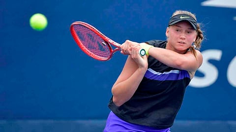 Elena Rybakina clinches second career title in Hobart