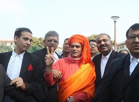 Mahasabha hits back: How dare she!