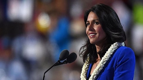 Tulsi Gabbard defeats man in a push-up challenge