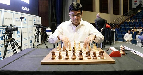 Tata Chess: Viswanathan Anand draws with Jorden Van Foreest