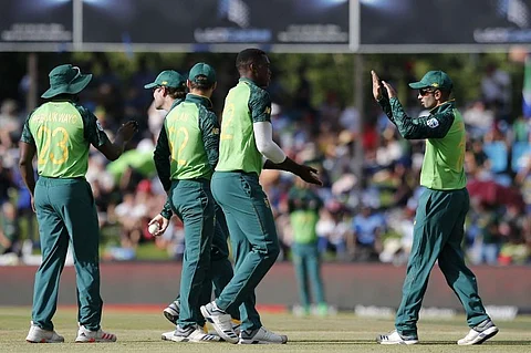 Lungi Ngidi, Janneman Malan help Proteas seal ODI series over Australia