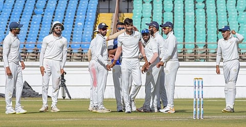 Ranji Trophy: Bengal resist but Saurashtra hold an edge