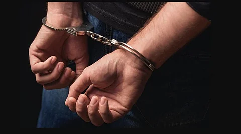 US charges Pakistani doctor with trying to help Islamic State