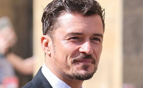 Orlando Bloom encourages fans to practice handwashing