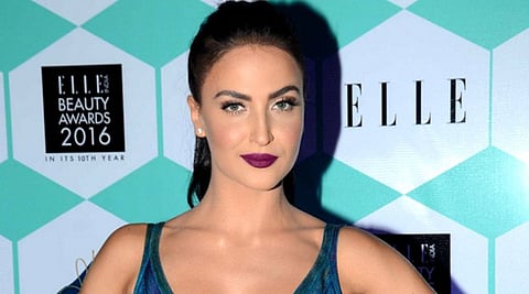 Elli AvrRam wows social media with throwback belly dance video