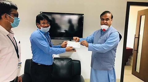 Assam Gramin Vikash Bank (AGVB) donates Rs. 10 lakh to Assam Arogya Nidhi