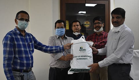 Apollo Hospital, Guwahati donated 5,000 facemasks to ASDMA