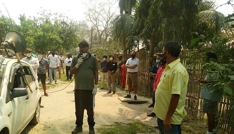 Minister and MLAs of Chatiya distribute ration to daily wage labourers