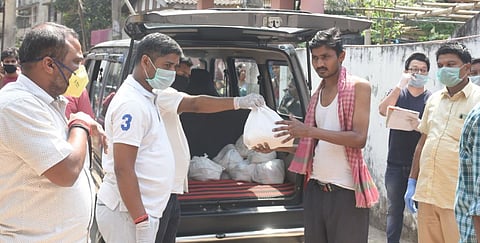 RSS distributes fodder & essential commodities among needy persons amid lockdown