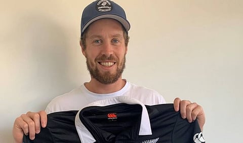 New Zealand cricketer Henry Nicholls donates World Cup final jersey