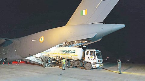 Oxygen transport from Air Force in Pune