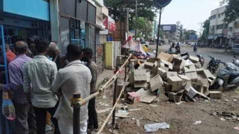 Sangali Lockdown: मिरजेत मद्यविक्री दुकानांबाहेर तळीरामांच्या रांगा