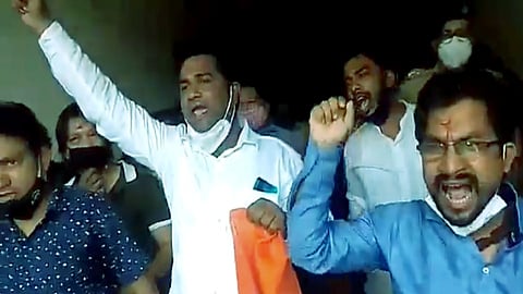 "असले घाणेरडे धंदे खपवून घेणार नाही"