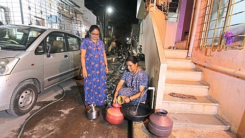 पाण्यापायी बोटं झाली वाकडी अन् सांधेदुखीनं ग्रासलं!