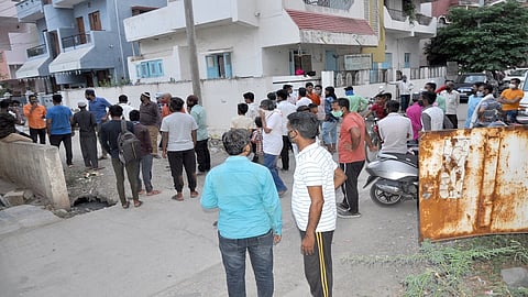 जालन्यात सेफ्टी टँक साफ करताना तीन मजुरांचा गुदमरुन मृत्यू