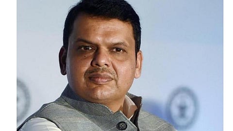 'कोकणला देण्याच्या वेळी सेनेचा हात आखडता'
