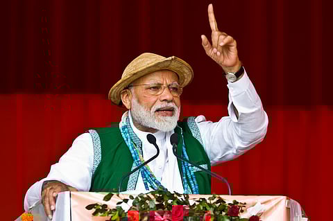 मेडल मोदीजी जीतकर लाये है?; सोशल मीडियावर संताप