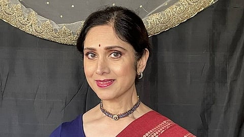 meenakshi seshadri