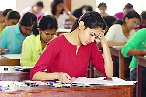 दहावीच्या परीक्षा रद्द, बारावीचे काय?