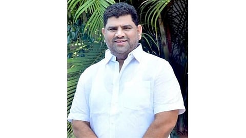 फडणवीस-सामंत भेटीत वावगं काय? वैभव नाईक