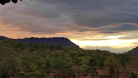 सावधान! समुद्रकिनारा, पठारावरील गावांना सतर्कतेच्या सूचना