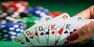 हवेली पोलीसांचा जुगार अड्ड्यावर छापा; मुद्देमाल जप्त, 4 जण अटकेत