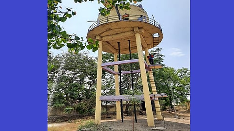 Maratha Reservation: पाण्याच्या टाकीवर शोले स्टाईल आंदोलन सुरु