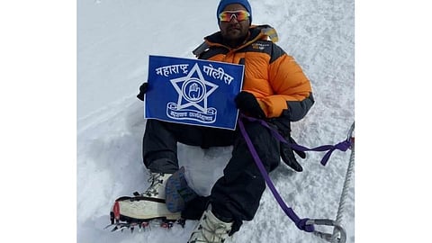 शाब्बास! सांगलीचे संभाजी गुरव ठरले एव्हरेस्ट वीर