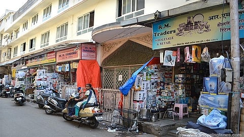 pune shops