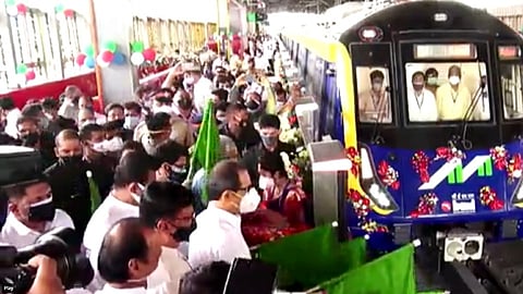 No-Social-Distancing