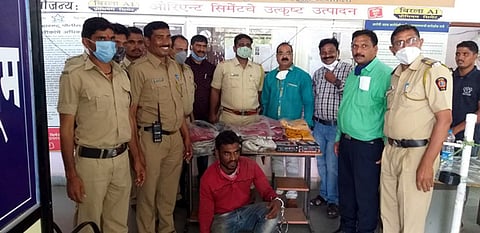 नांदेडच्या विमानतळ पोलिसांची कारवाई