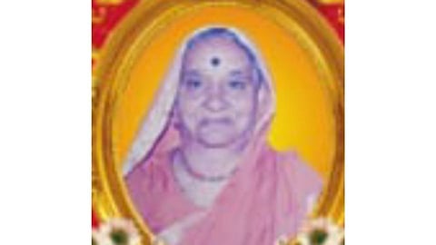 आईचा मृत्यू, दुसरीकडे मुलीचे लग्न; विवाहानंतर अंत्ययात्रा