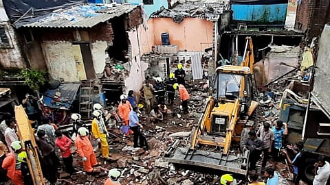 Dahisar house collapsed