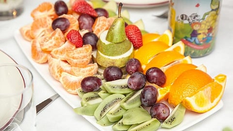 PHOTO - जाणून घ्या; कोणत्यावेळी काय खावे, काय खाऊ नये