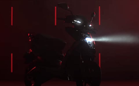 बाजारात येतेय ‘E०१’ इलेक्ट्रिक स्कूटर; हे असणार फिचर्स