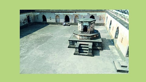 रावेरखेडीत थोरल्या बाजीरावांचे स्मारक!