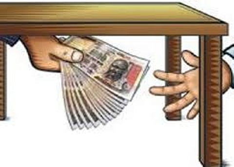 लाचेच्या जाळ्यात कंधार पोलिस