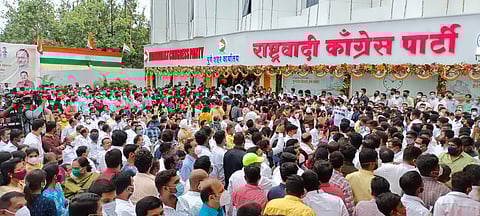 अजित पवारांच्या कार्यक्रमाला गर्दी,150 जणांविरोधात गुन्हा दाखल