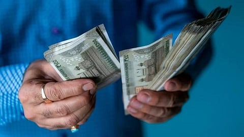 employee of nevasa panchayat samiti demanded bribe says zp member jalindar wakchaure