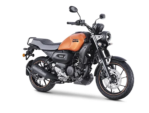 ब्लूटूथने नियंत्रित होणारी Yamaha FZ-X बाजारात दाखल